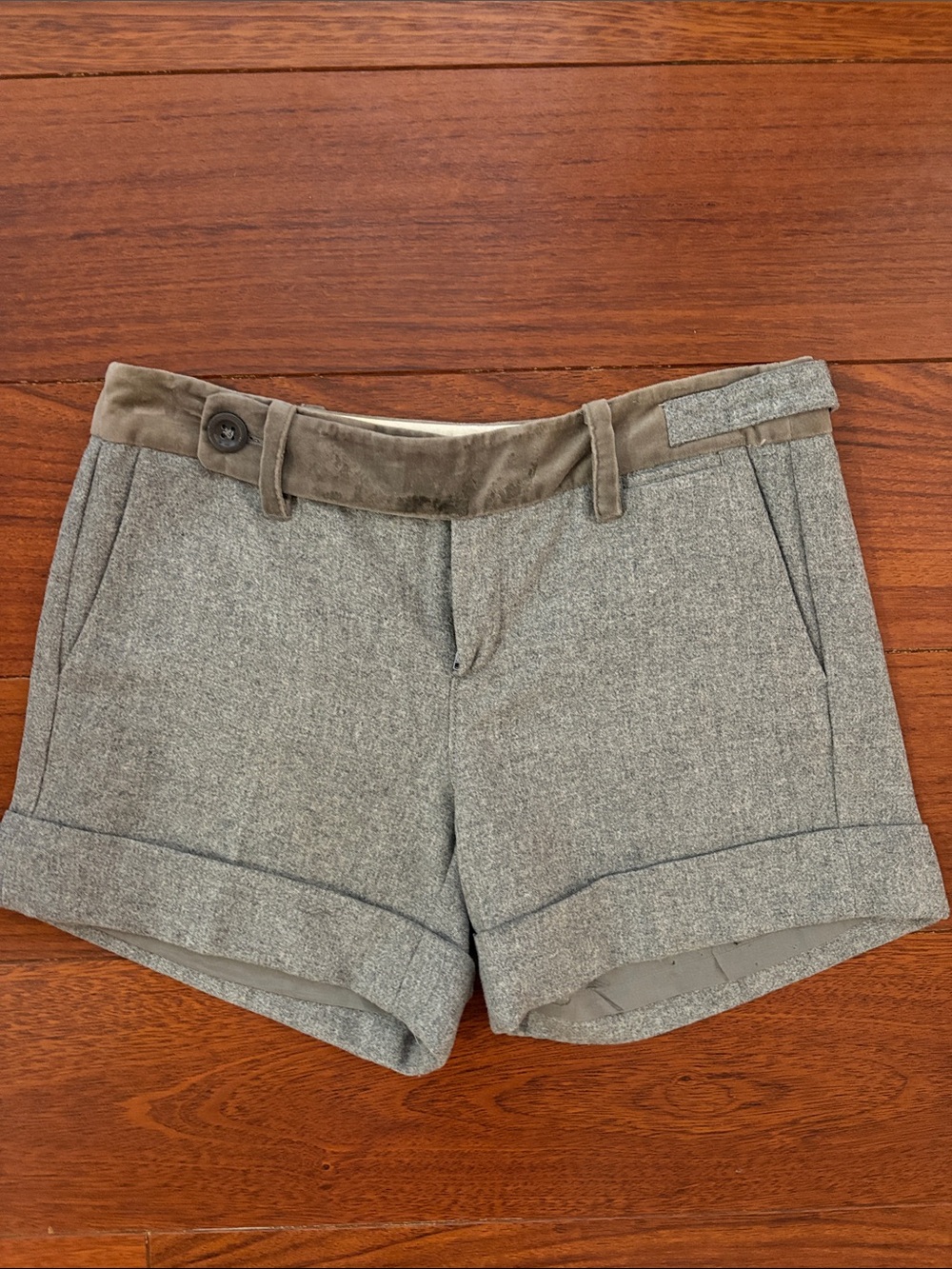 Paper Boy High-Waist Gray Women's soft wool Shorts with Velvet Waistband